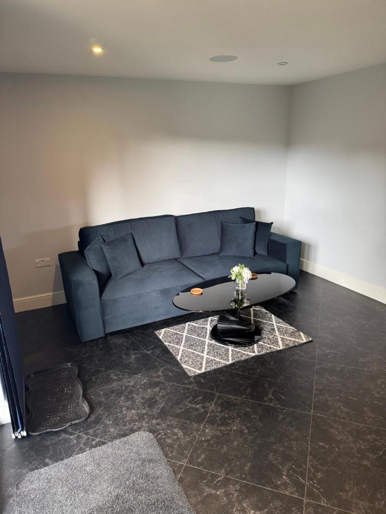 Thistle - Quiet Garden With Off Road Parking Apartment