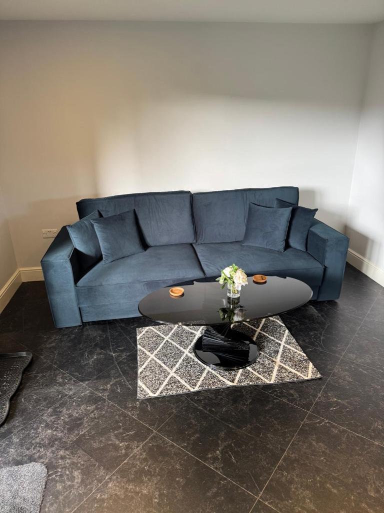 Thistle - Quiet Garden With Off Road Parking Apartment *